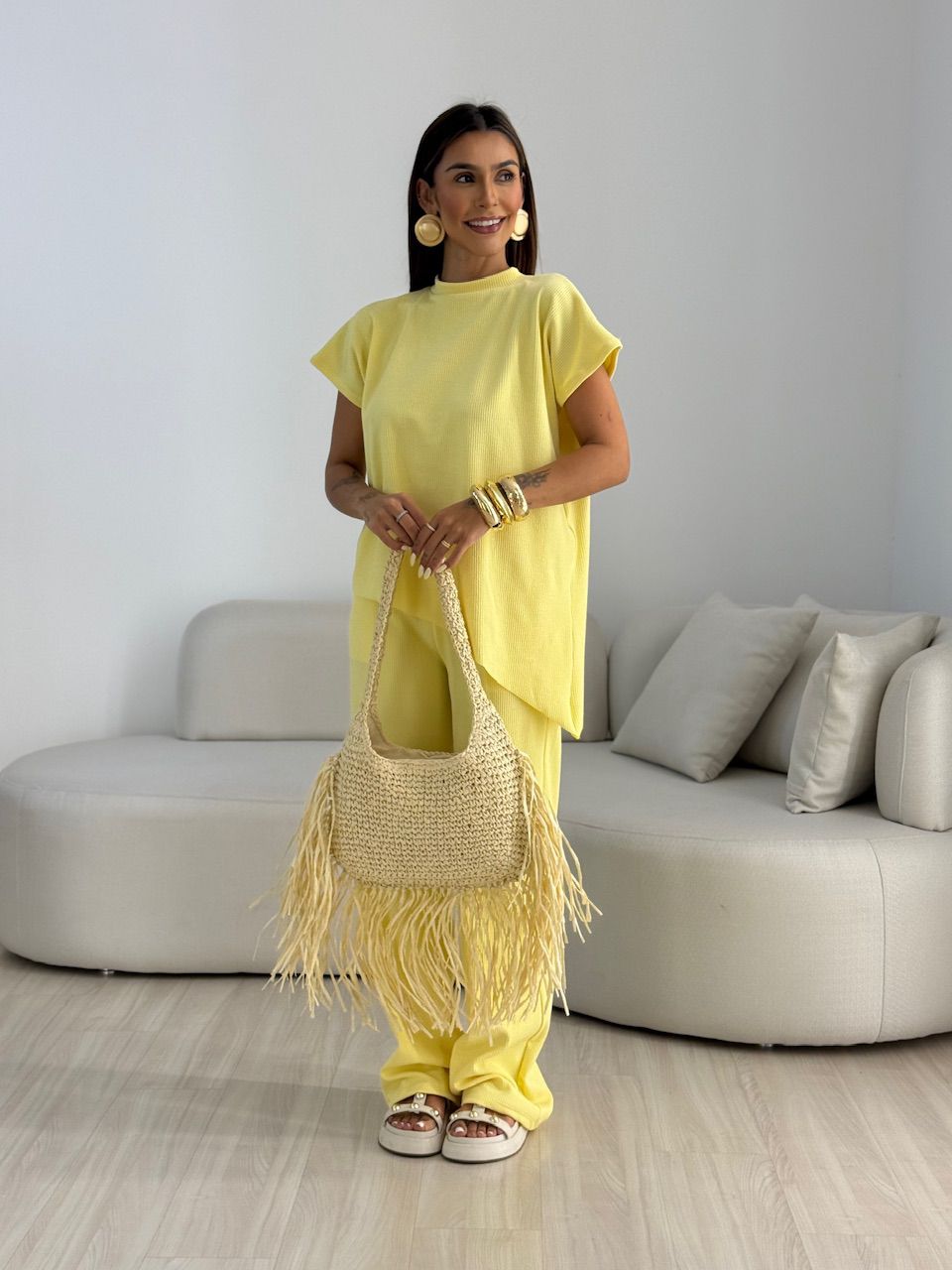 CONJUNTO CORALINE ASSIMÉTRICO YELLOW BUTTER