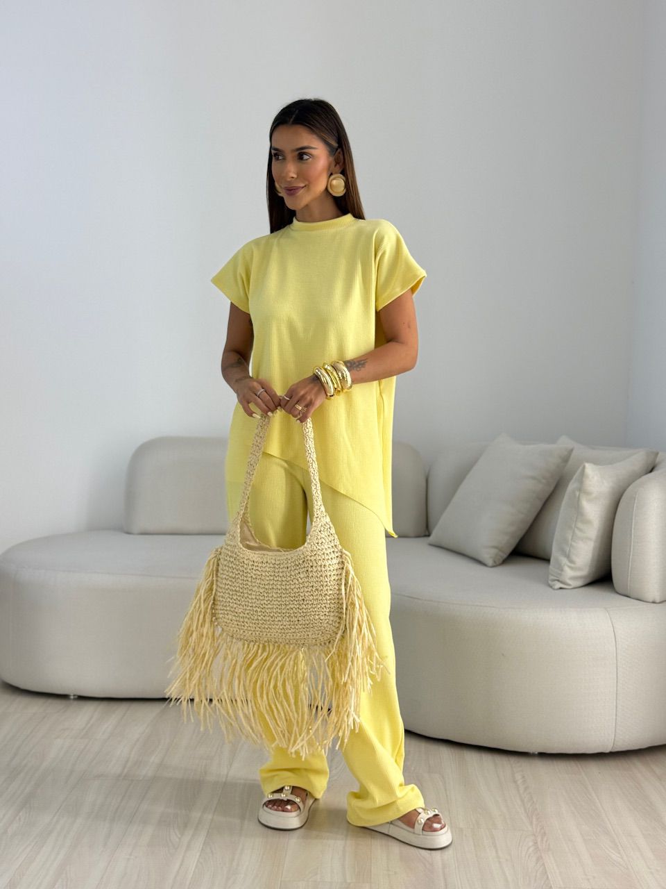 CONJUNTO CORALINE ASSIMÉTRICO YELLOW BUTTER