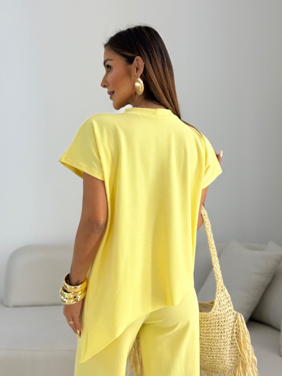 CONJUNTO CORALINE ASSIMÉTRICO YELLOW BUTTER