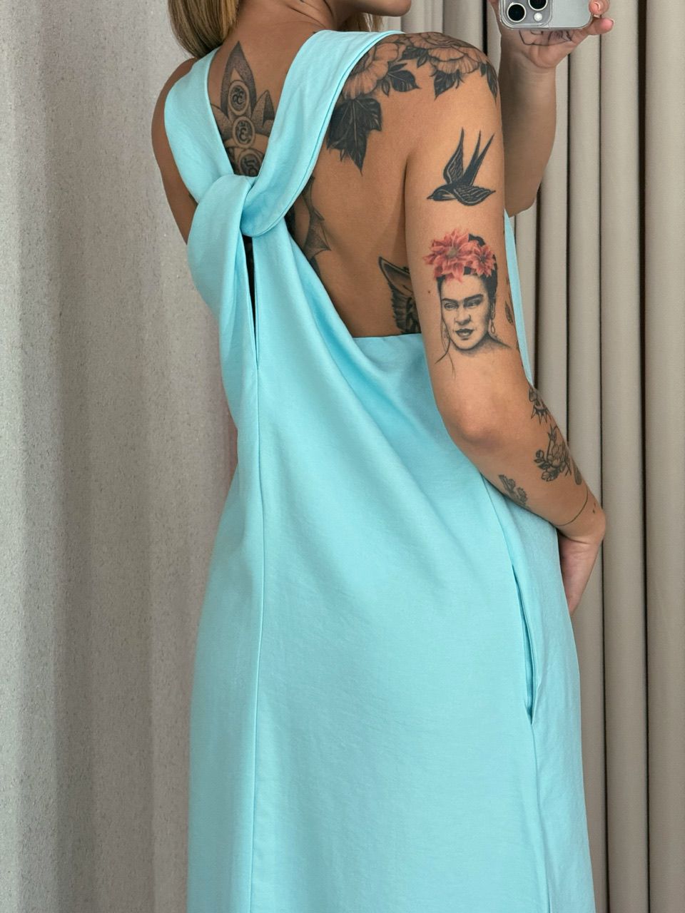 VESTIDO VIVIANE GOLA NÓ AZUL