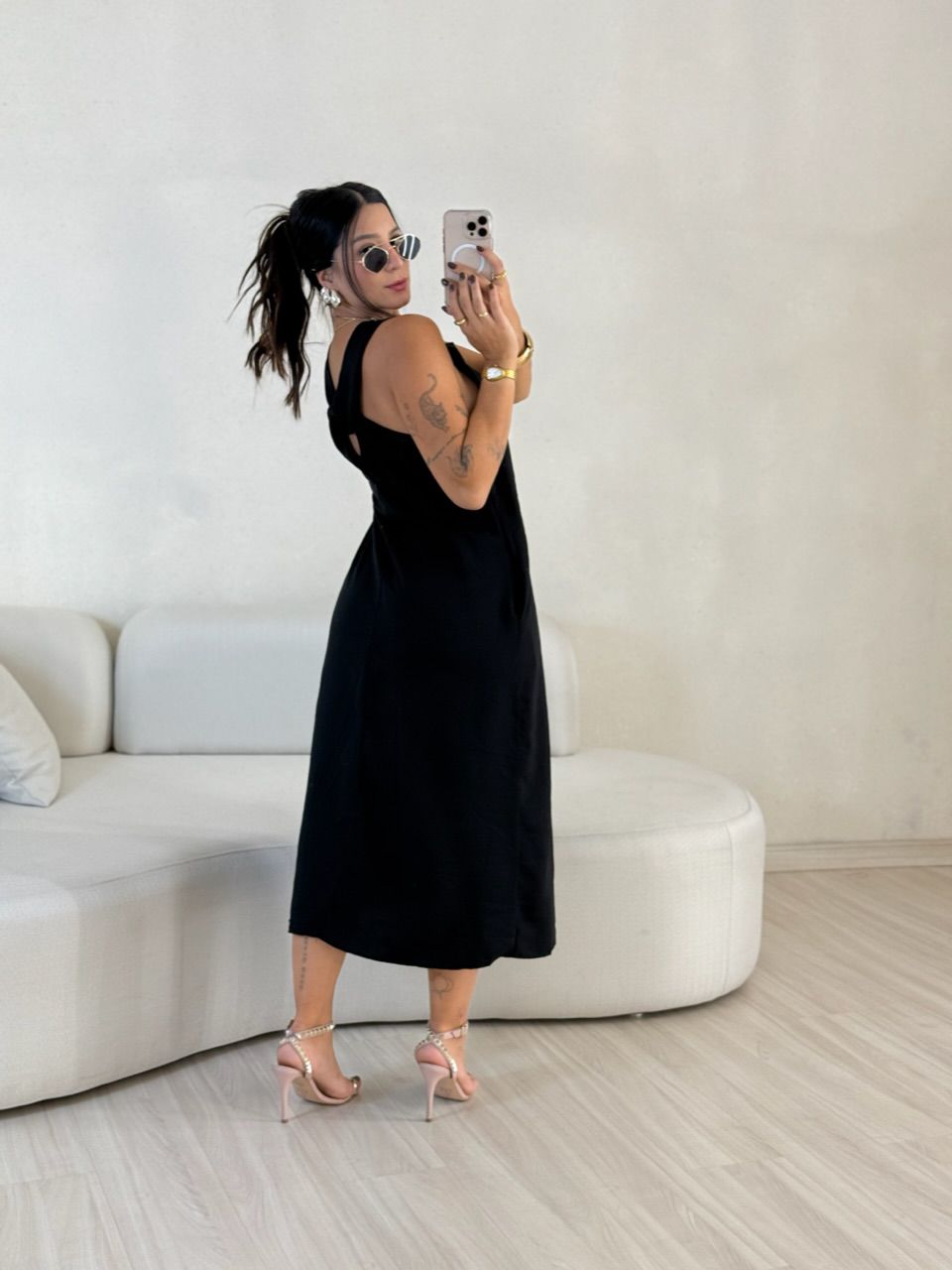 VESTIDO VIVIANE GOLA NÓ preto