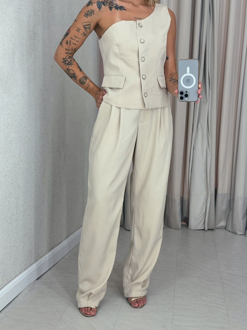 CONJUNTO KAROLINE NULA MANGA NUDE