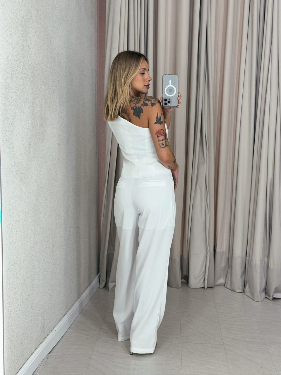 CONJUNTO KAROLINE NULA MANGA OFF