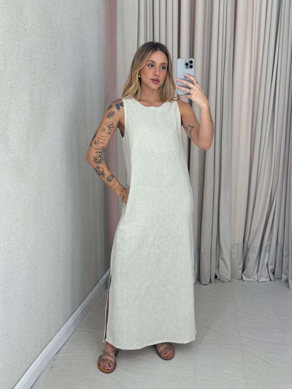 VESTIDO VALQUÍRIA LONGUETE CRU