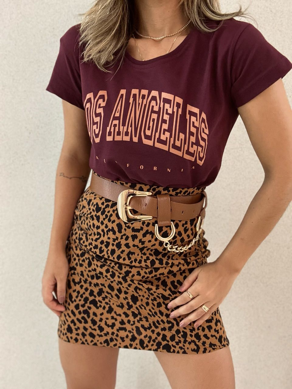 T-SHIRT LOS ANGELES VINHO - 0051150168 - CAROLLA FERRARO