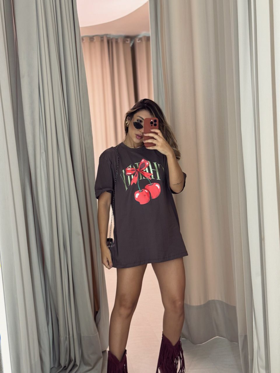 T-SHIRT OVER CEREJA MARROM