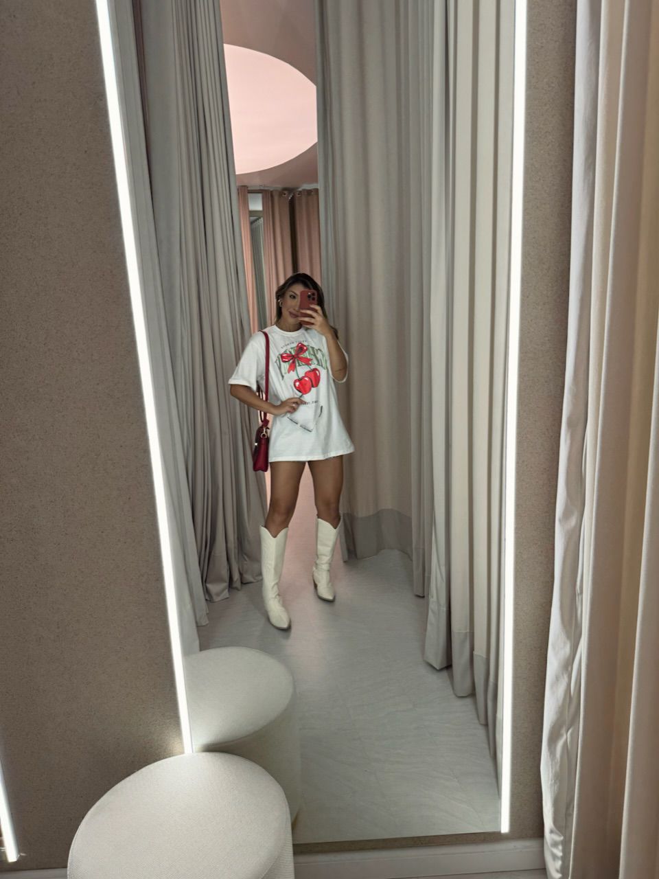 T-SHIRT OVER CEREJA OFF