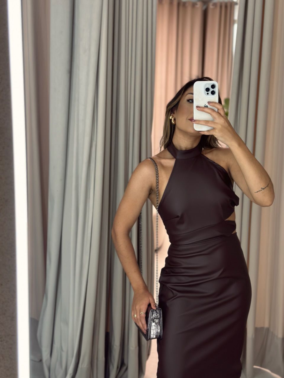 VESTIDO CLARISSE COURINO CAFÉ