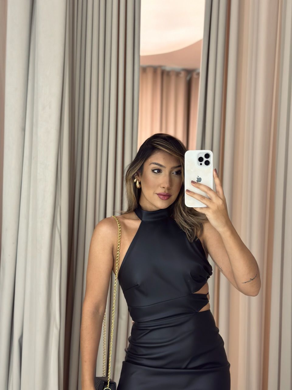 VESTIDO CLARISSE COURINO PRETO