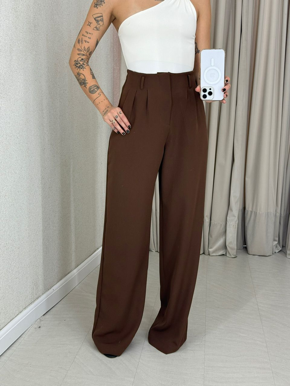 CALÇA IOLANDA 02 PANTALONA MARROM - 0061540054 - CAROLLA FERRARO