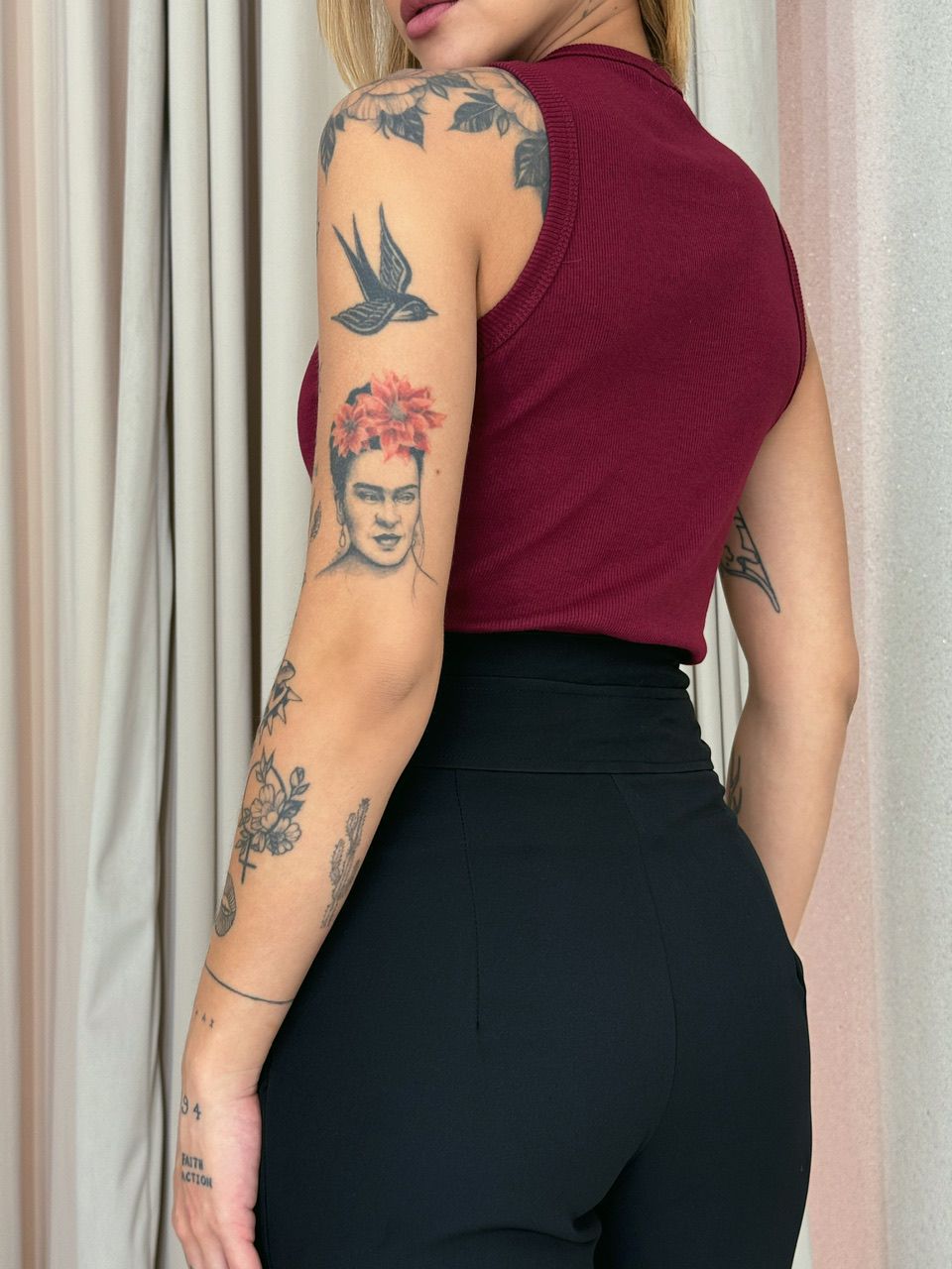 REGATA FABIANA CANELADA CHERRY RED