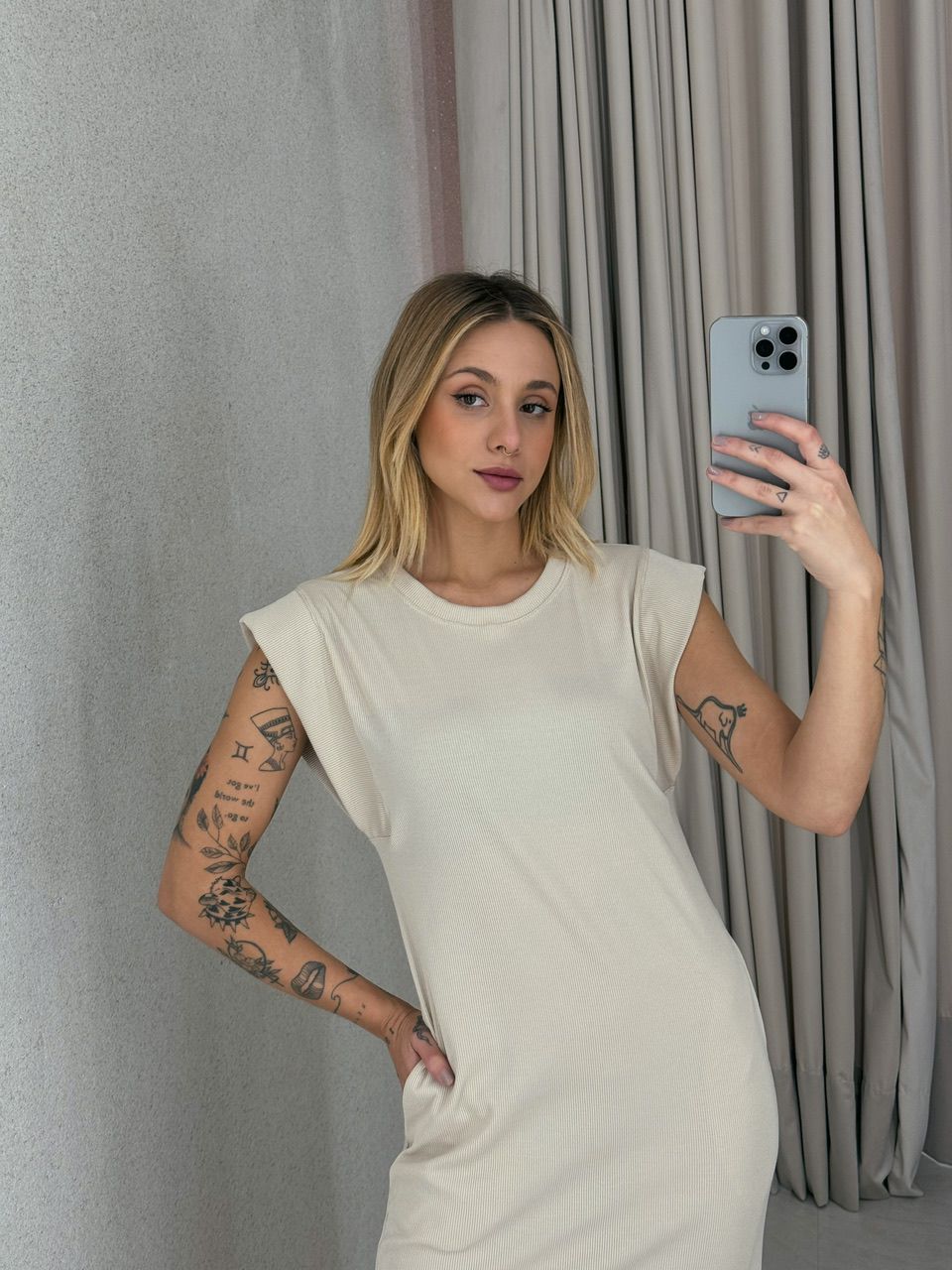 VESTIDO vivi muscle canelado Nude