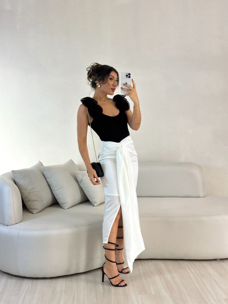 SAIA MARIAH ACETINADA AMARRAÇÃO OFF