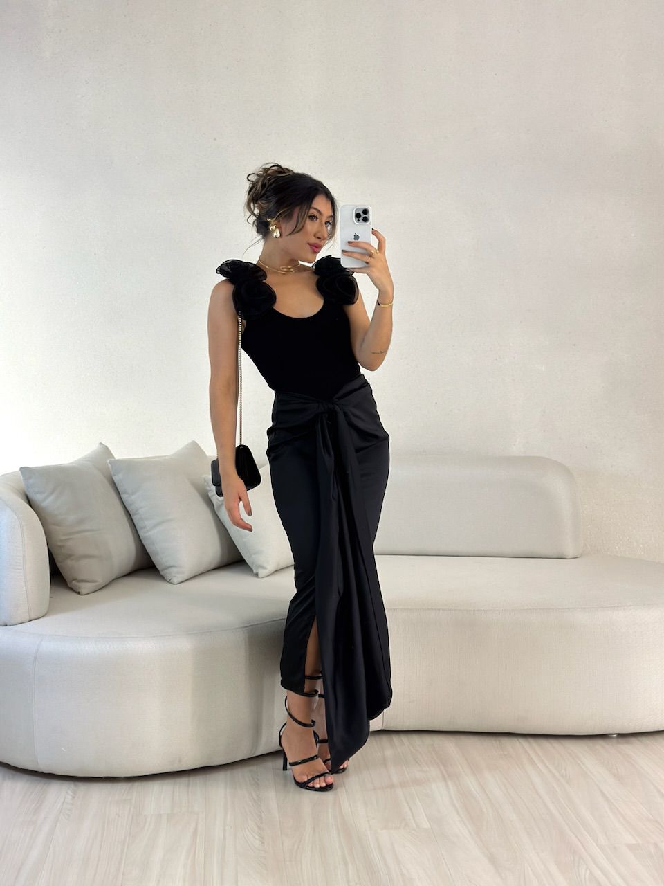 SAIA MARIAH ACETINADA AMARRAÇÃO PRETA