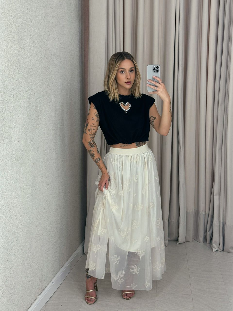 CROPPED CORAÇÃO VAZADO PRETO