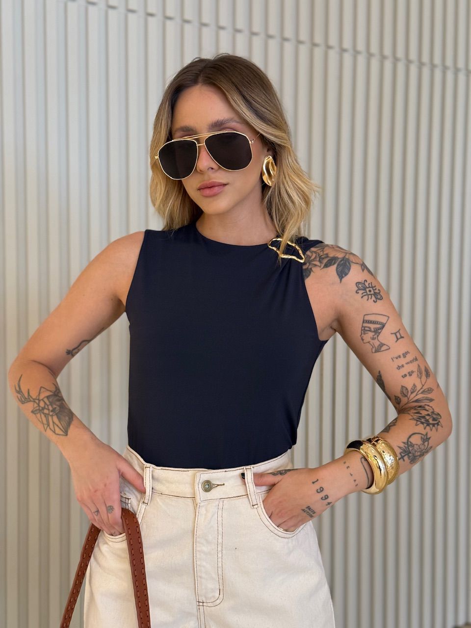 BLUSA AURORA METAL PRETA