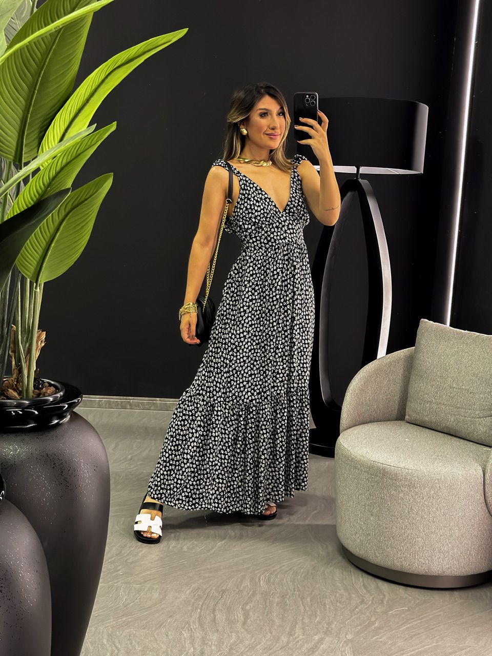 VESTIDO LEANDRA FLORAL PRETO/BRANCO