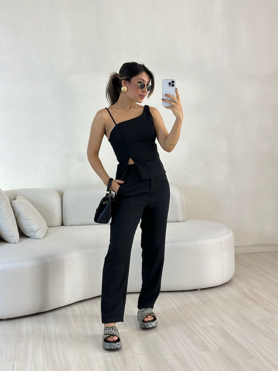 CONJUNTO SUZANA CALÇA PRETO - 0057430032 - CAROLLA FERRARO