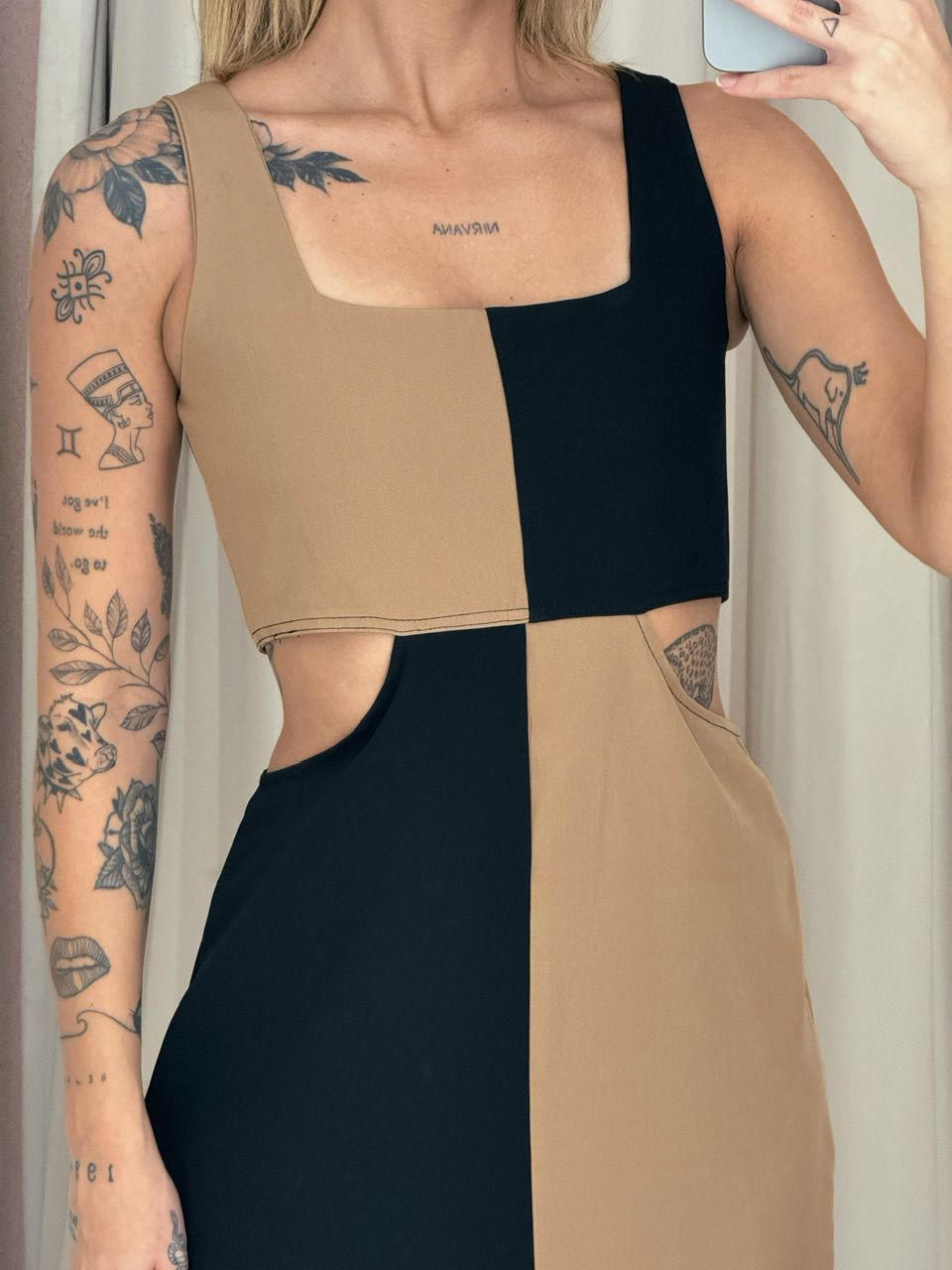 VESTIDO MAJU BICOLOR PRETO/NUDE