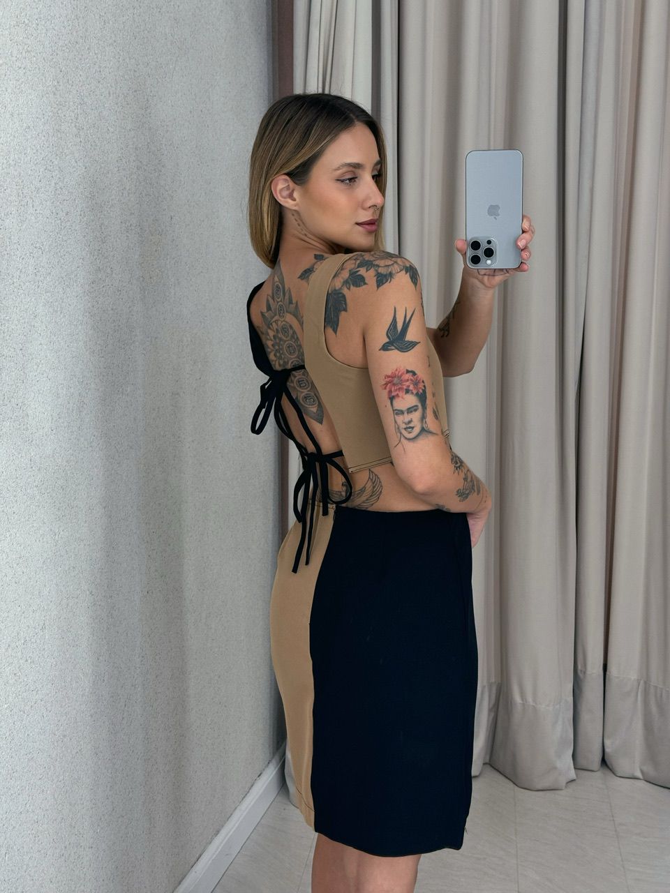 VESTIDO MAJU BICOLOR PRETO/NUDE