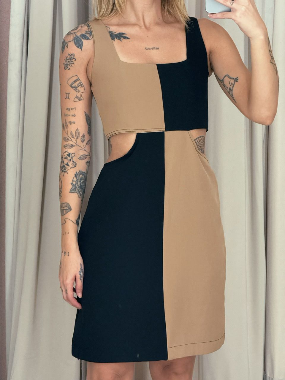 VESTIDO MAJU BICOLOR PRETO/NUDE