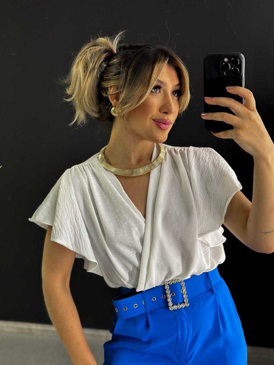 BLUSA ANTONELLA DECOTE OFF - 0046430048 - CAROLLA FERRARO