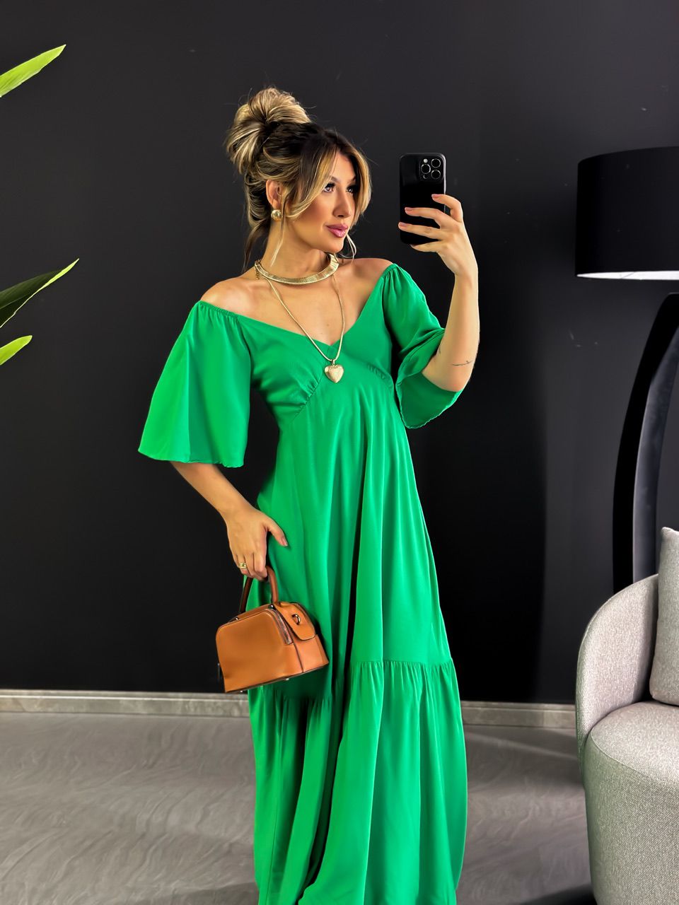 VESTIDO EDUARDA LONGO VERDE BANDEIRA