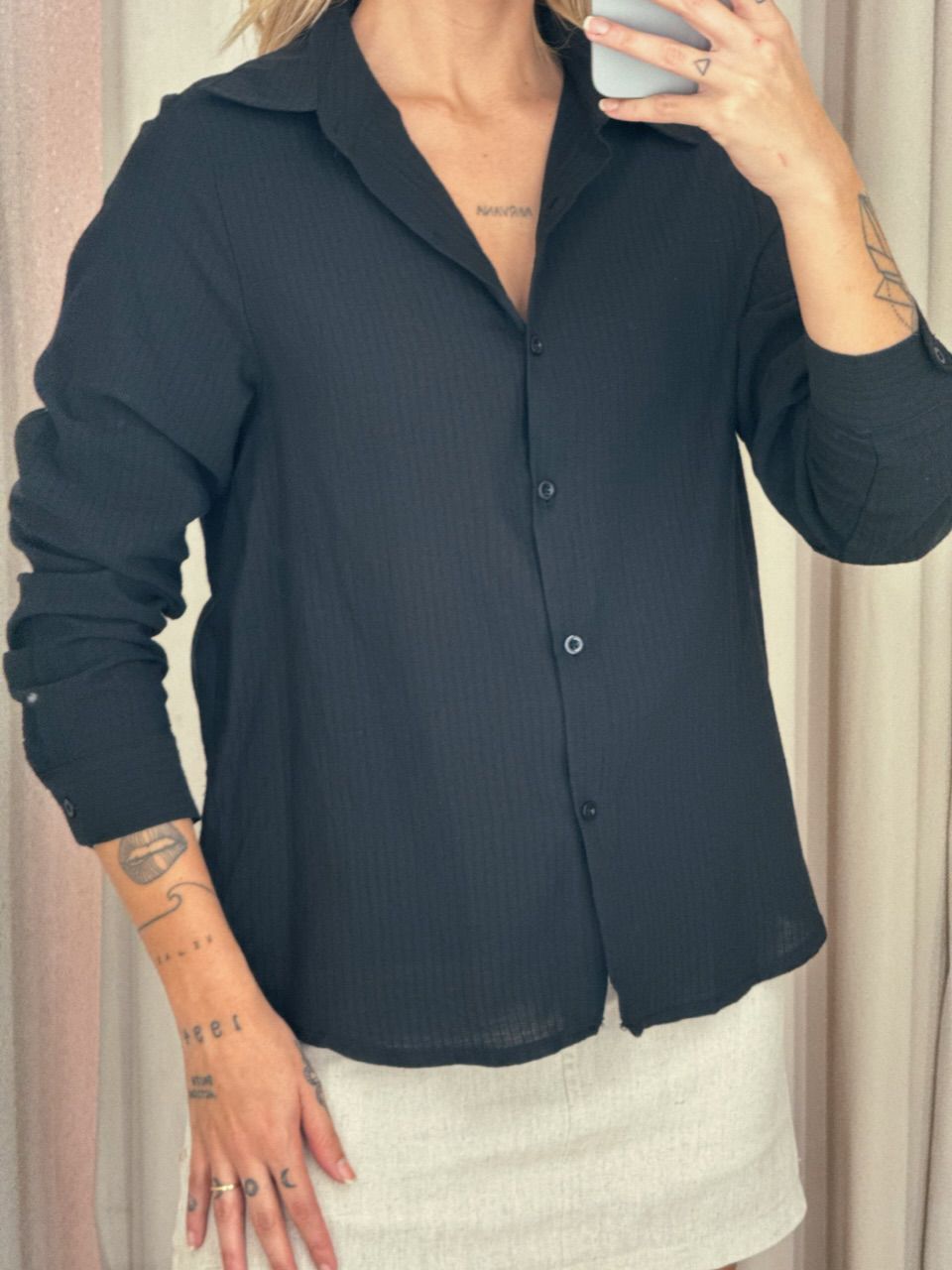 CAMISA ELIZABETH LISA PRETA