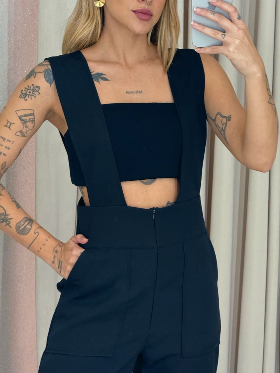 JARDINEIRA TATIANA TOP PRETA