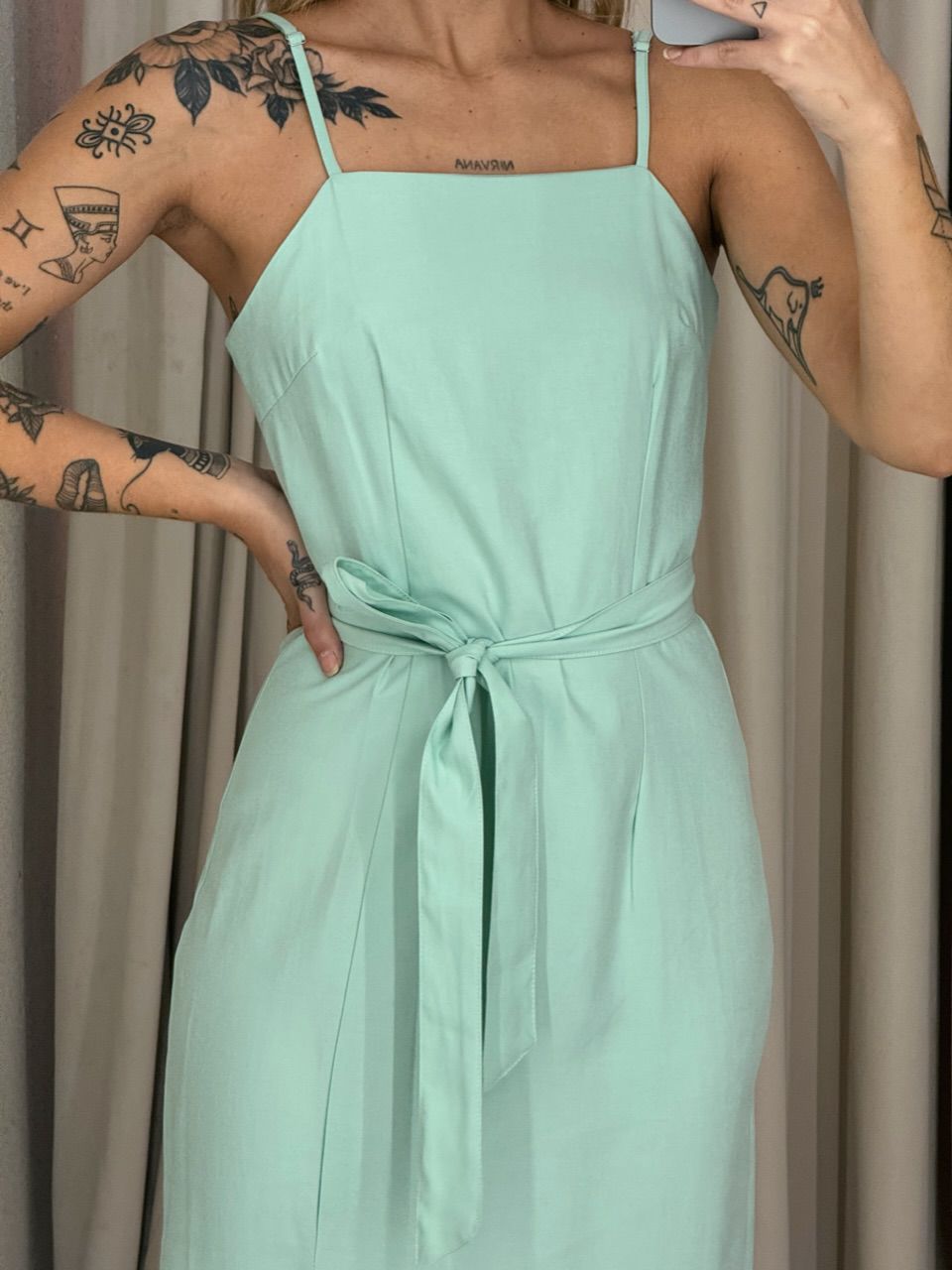 VESTIDO LUÍSE FENDA VERDE