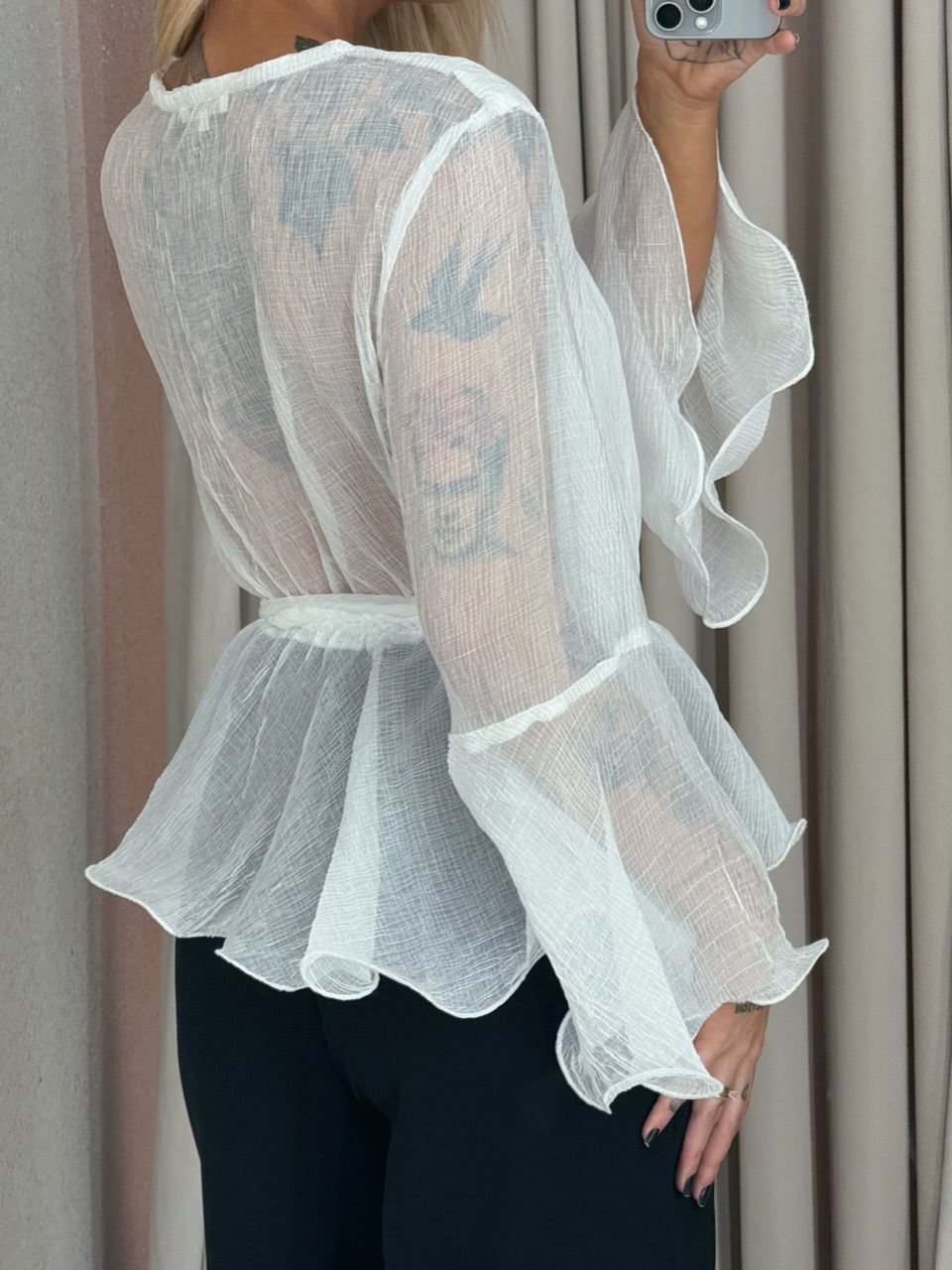 BLUSA ATENA DECOTE OFF