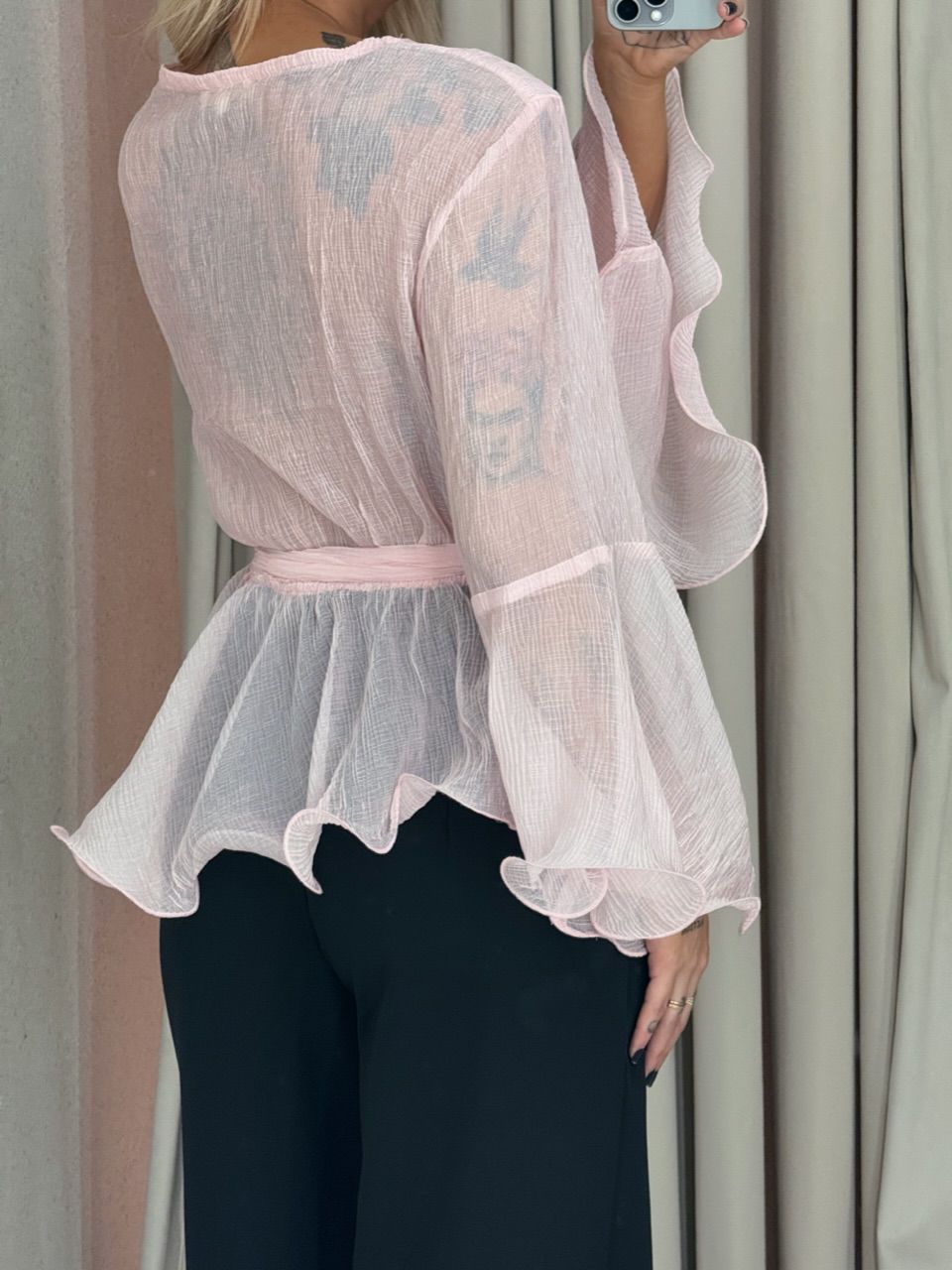 BLUSA ATENA DECOTE ROSA