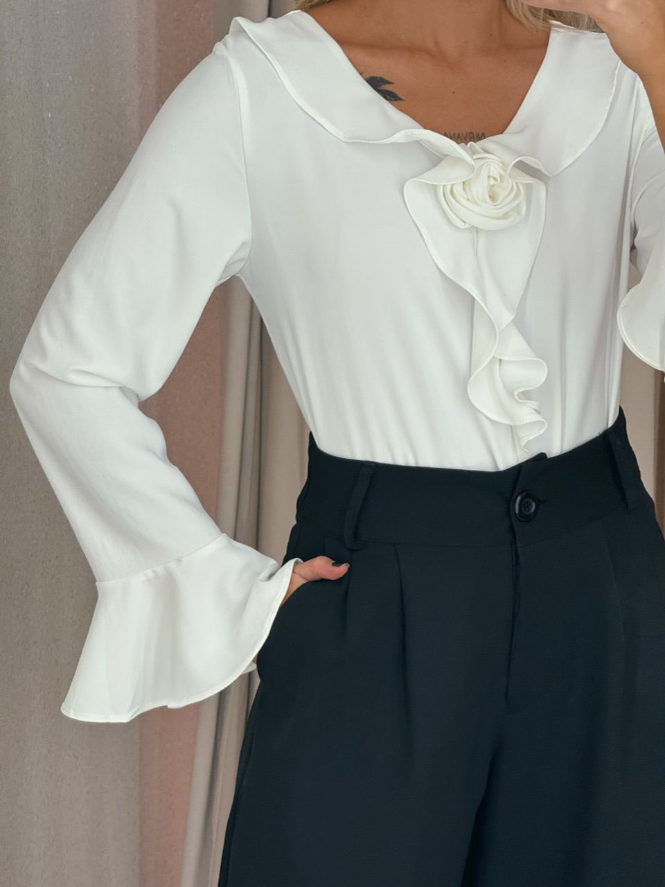 BLUSA SARA MANGA OFF