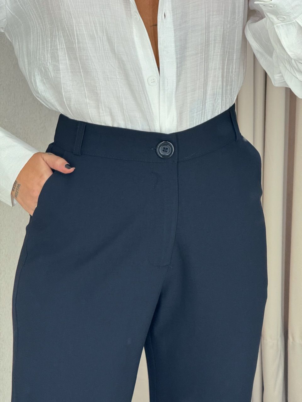 CALÇA LUARA BASIC Preta