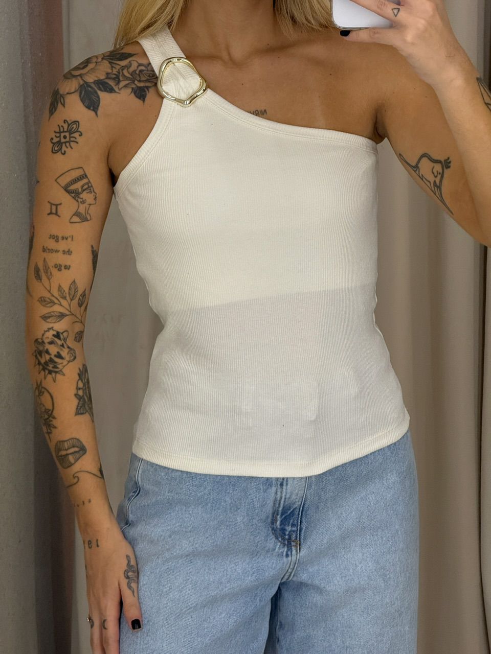 BLUSA OLIVIA NULA MANGA OFF