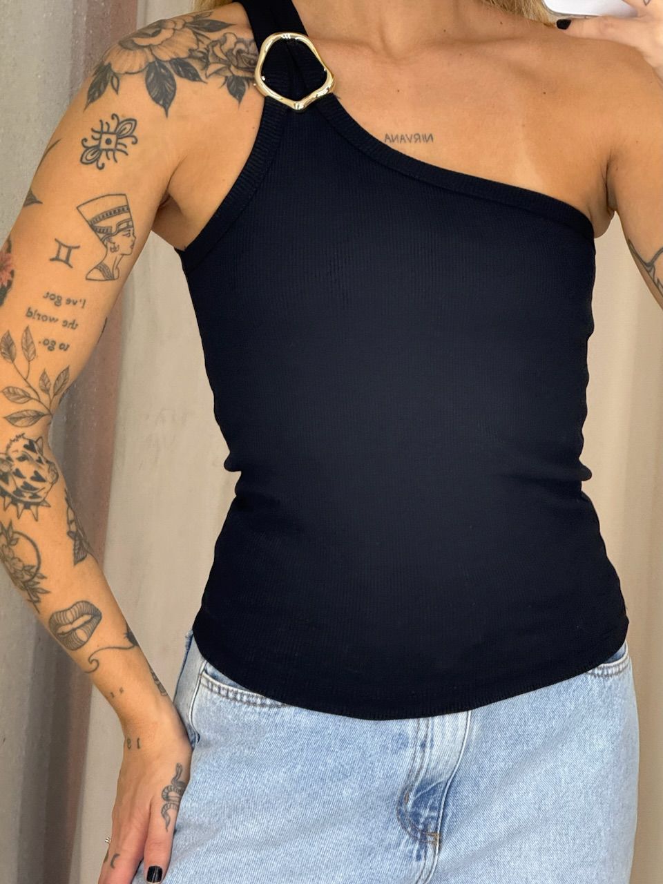 BLUSA OLIVIA NULA MANGA PRETA