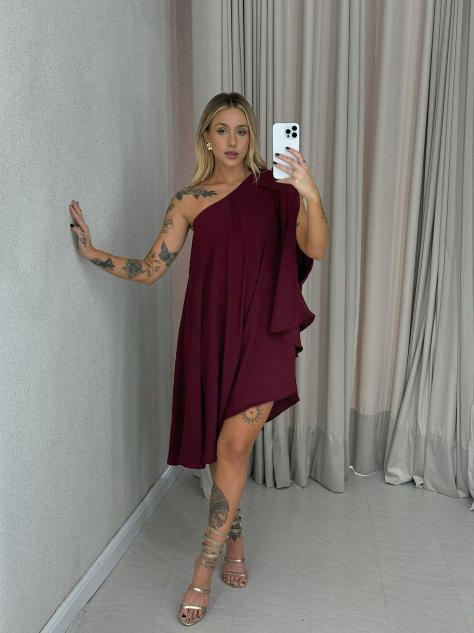 VESTIDO LINETE FLOR NULA MANGA MARSALA