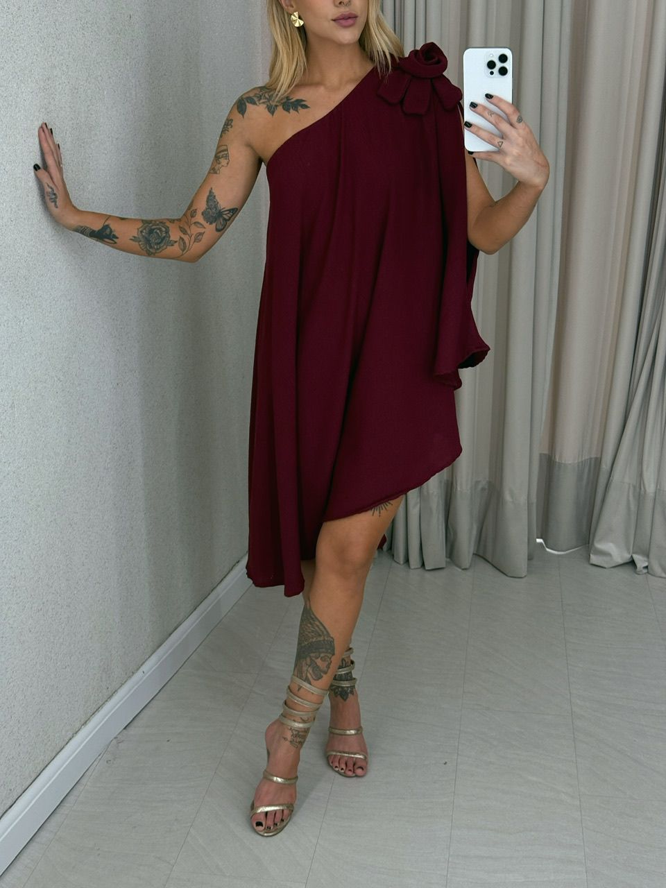VESTIDO LINETE FLOR NULA MANGA MARSALA