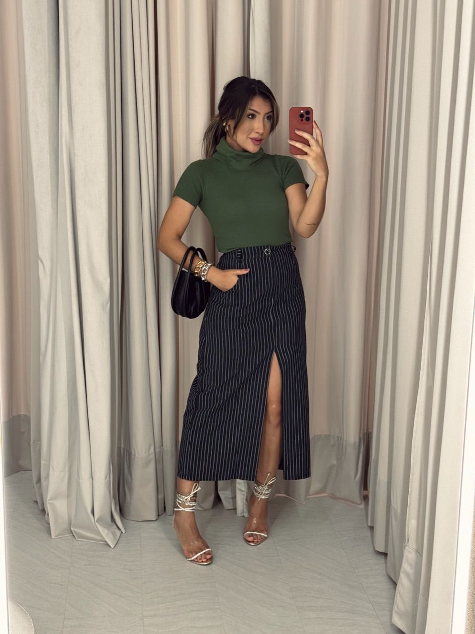 BLUSA INGRID GOLA ALTA VERDE