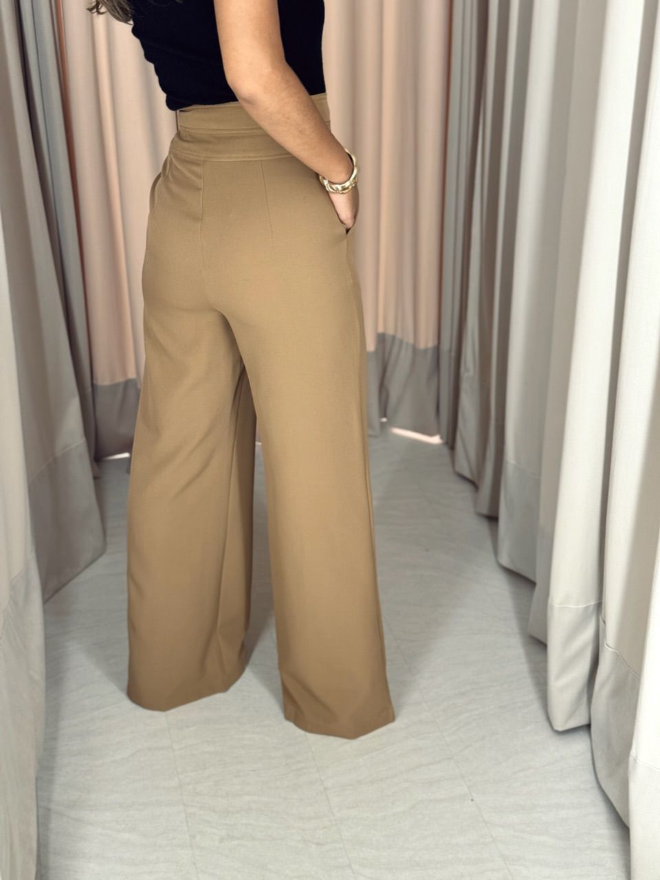 CALÇA LETÍCIA PANTALONA CAPUCCINO 