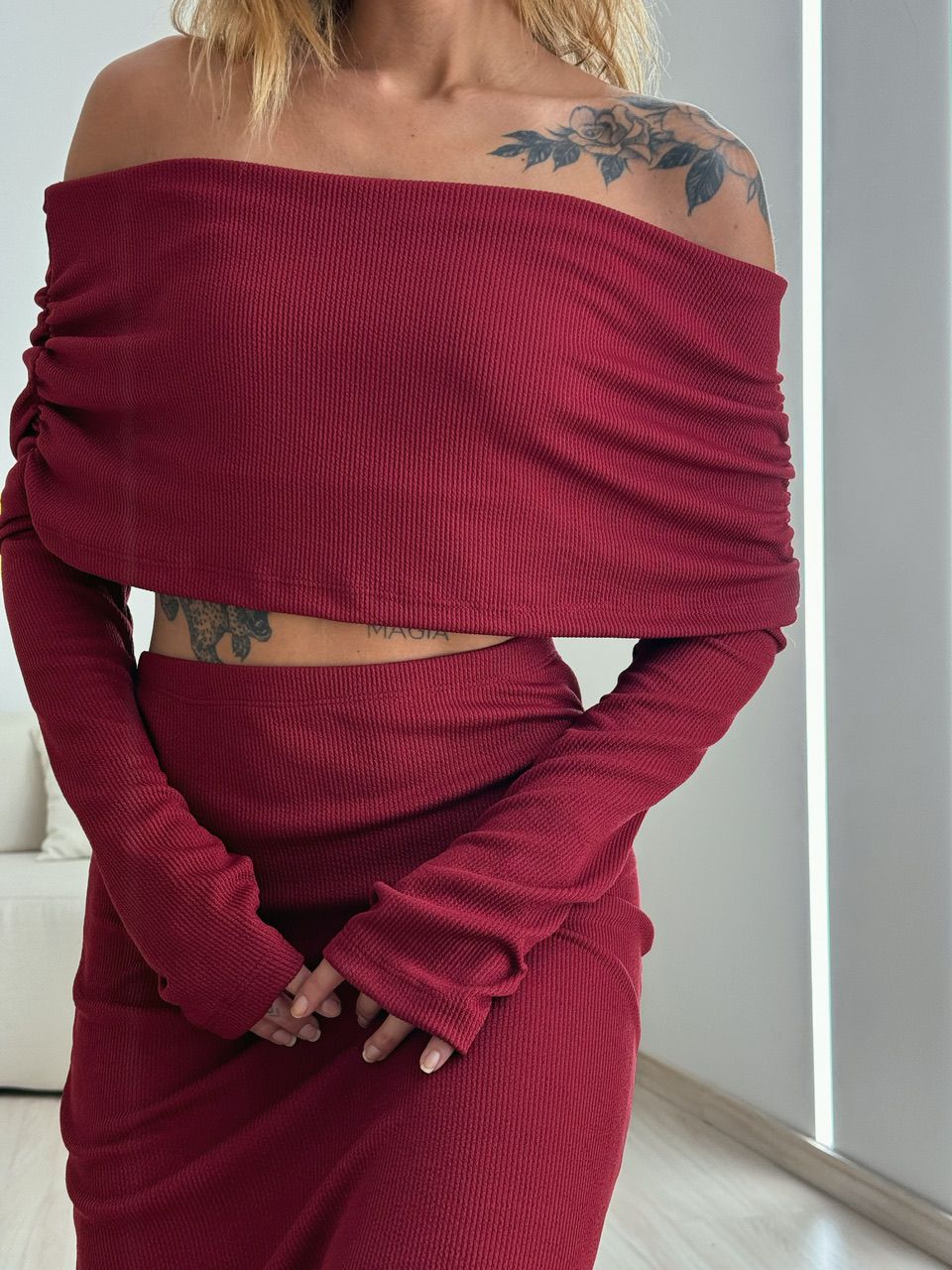CONJUNTO ELIANA ANARRUGA CHERRY RED