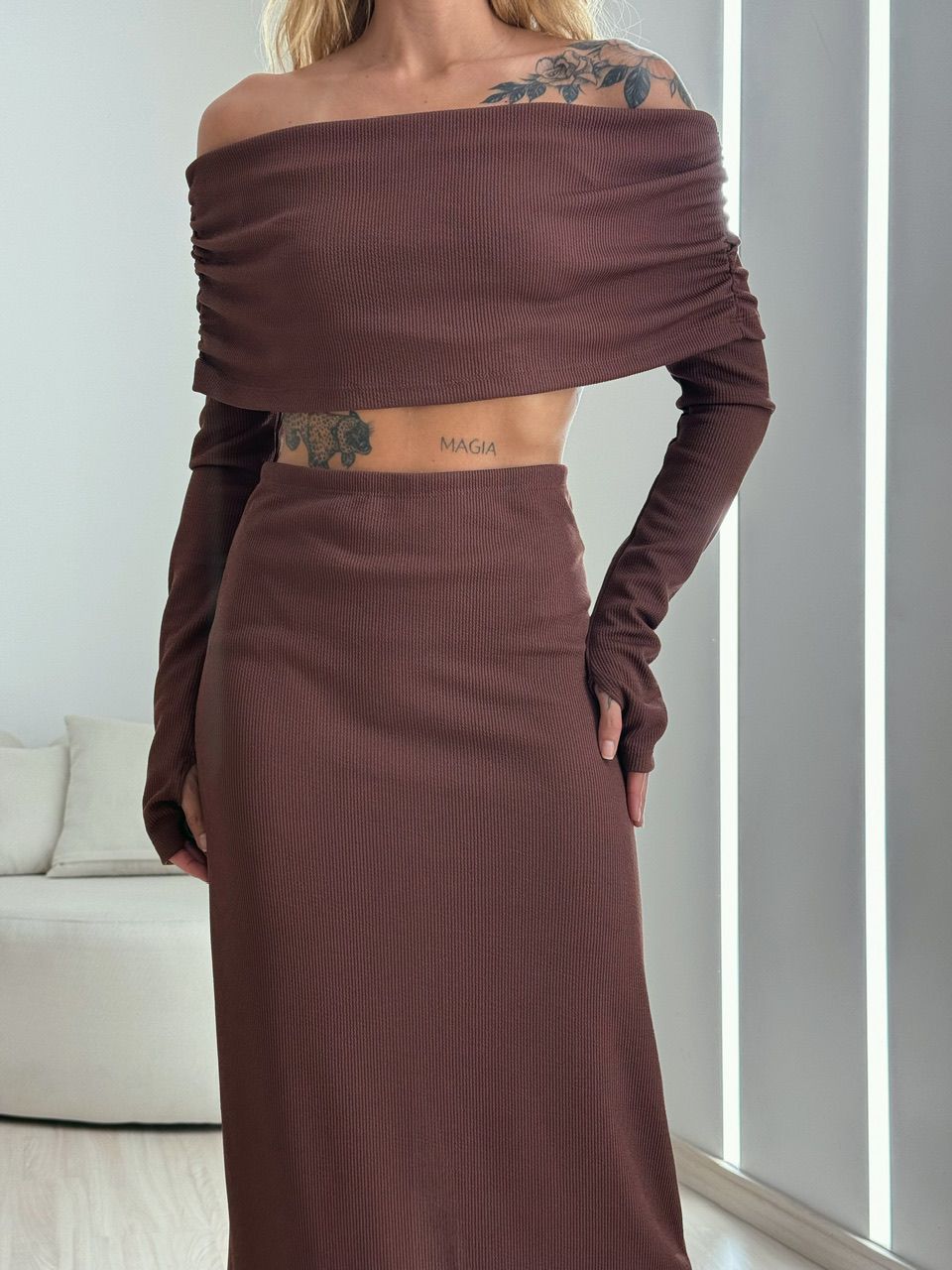CONJUNTO ELIANA ANARRUGA MARROM