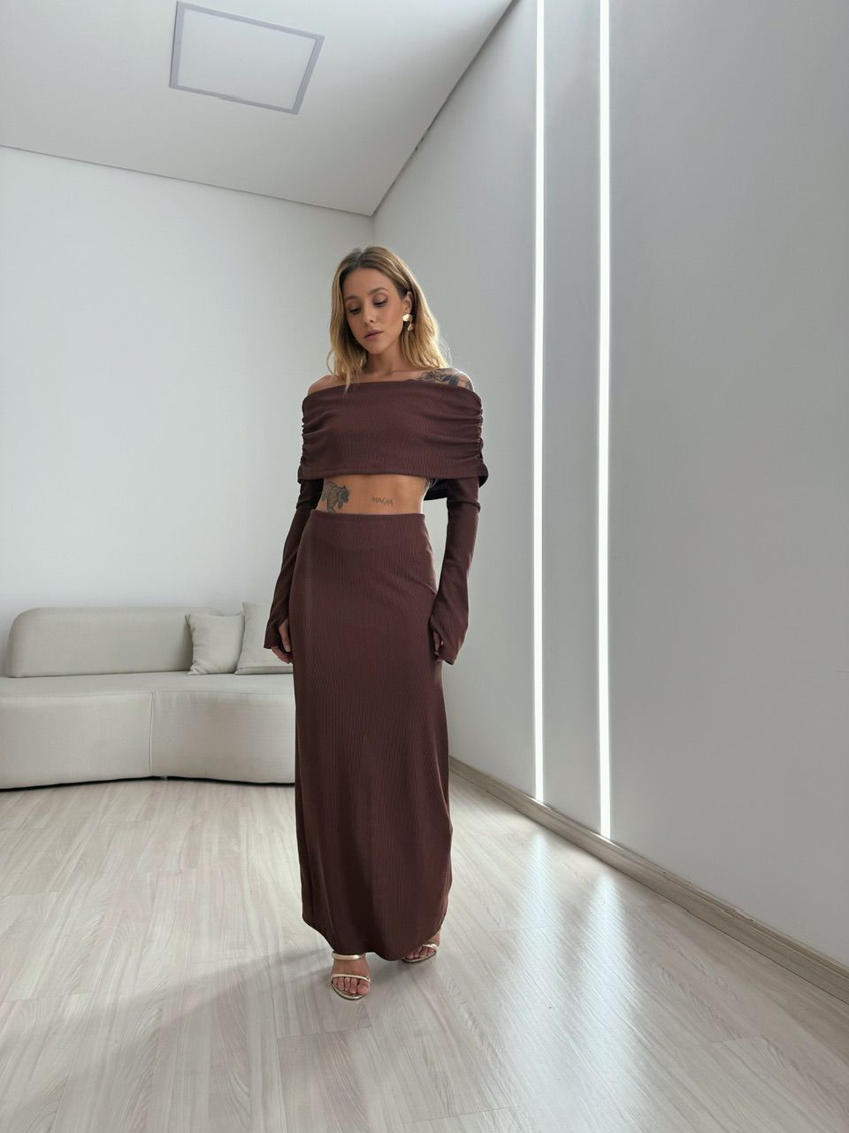 CONJUNTO ELIANA ANARRUGA MARROM