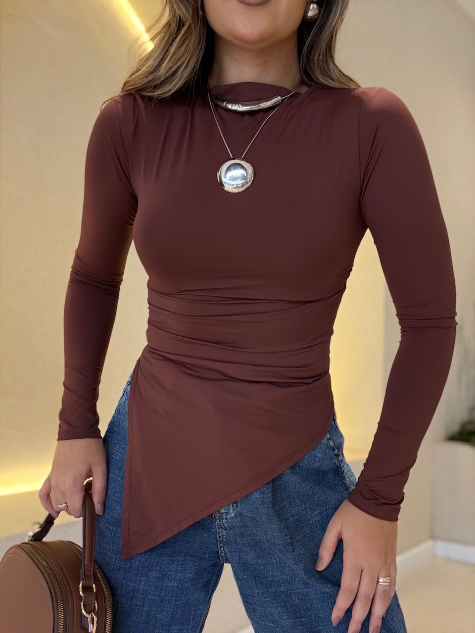 BLUSA DIANA CF ASSIMÉTRICA MARROM