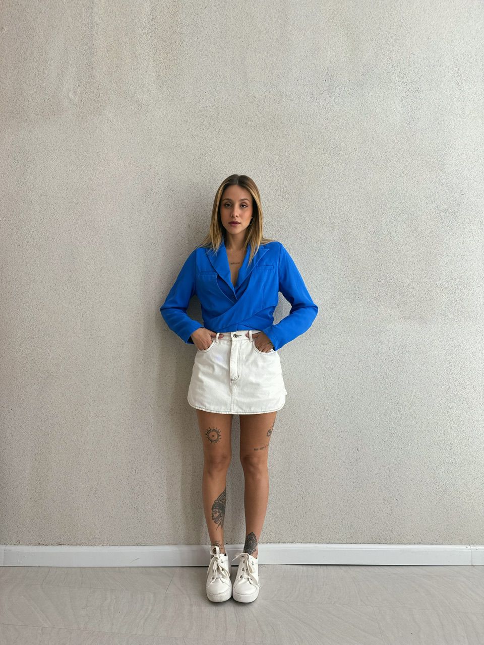 BLAZER CROPPED AMARRAÇÃO AZUL