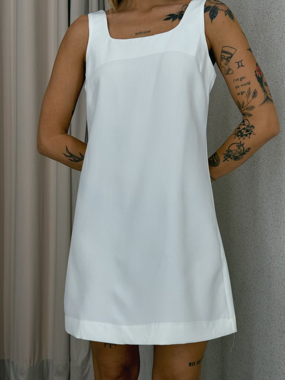 CONJUNTO VESTIDO COM BLAZER OFF