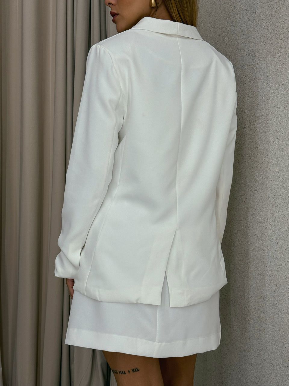 CONJUNTO VESTIDO COM BLAZER OFF