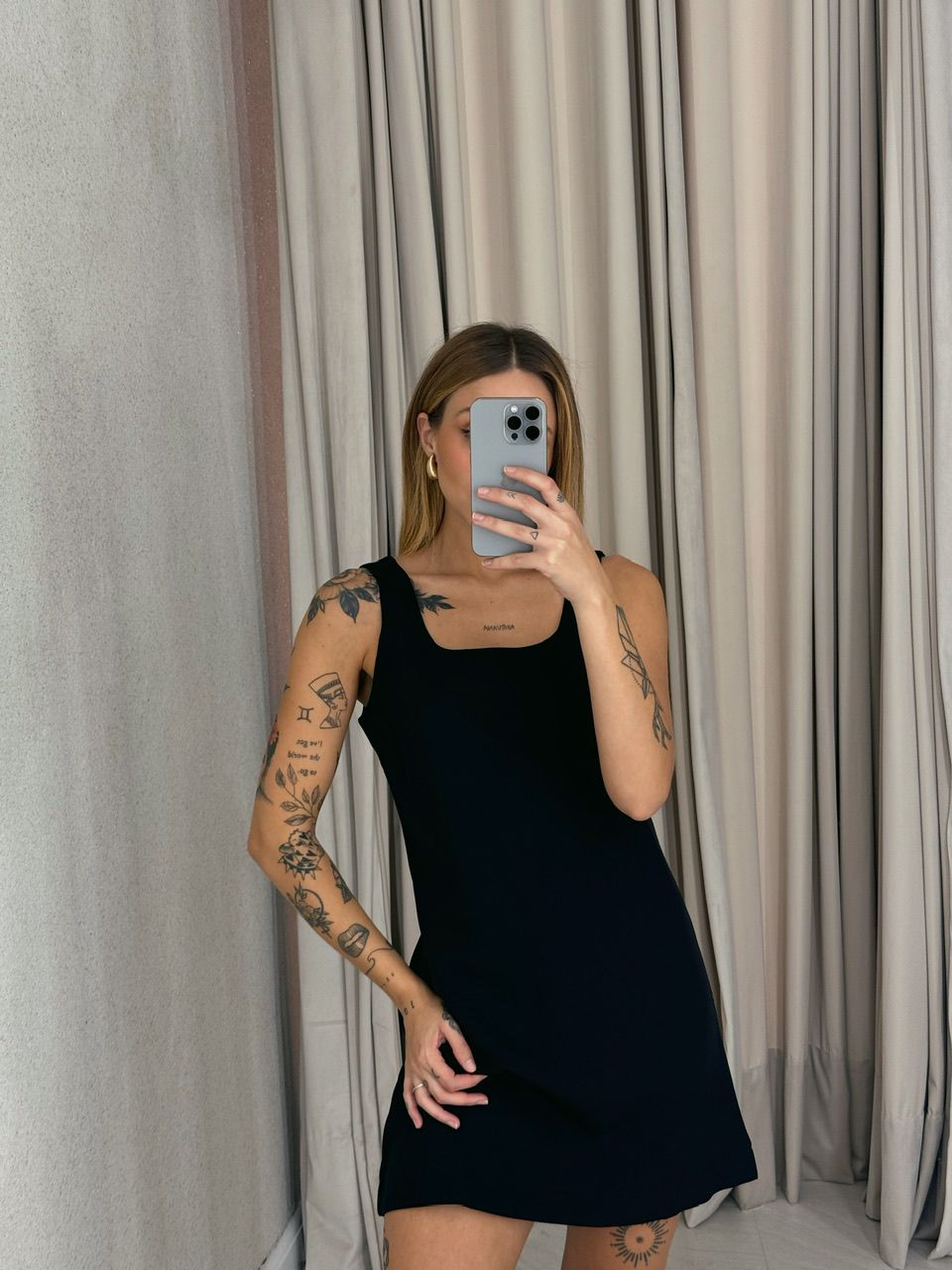 CONJUNTO VESTIDO COM BLAZER PRETO