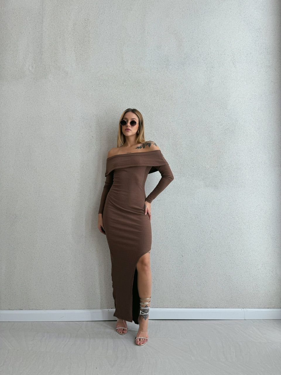 VESTIDO ANGÉLICA 02 LISO MARROM