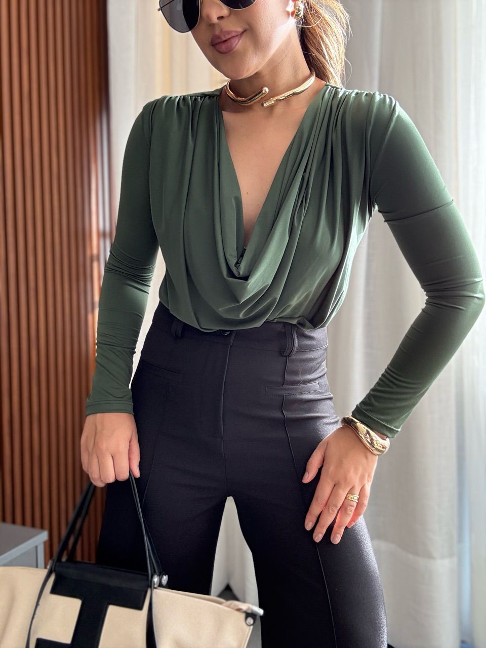 BODY AMANDA MANGA LONGA VERDE - 0065930014 - CAROLLA FERRARO